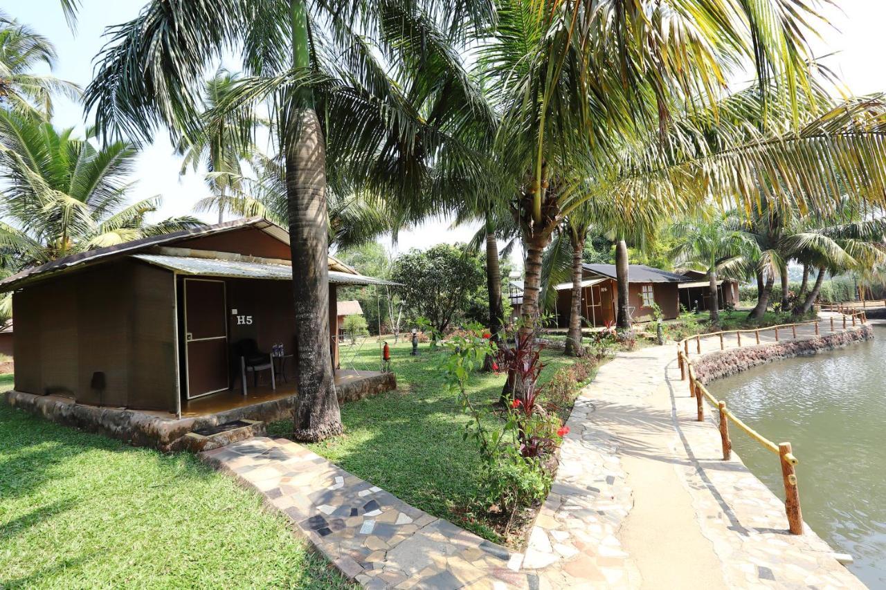 Resort Primo Bom Terra Verde Baga Buitenkant foto
