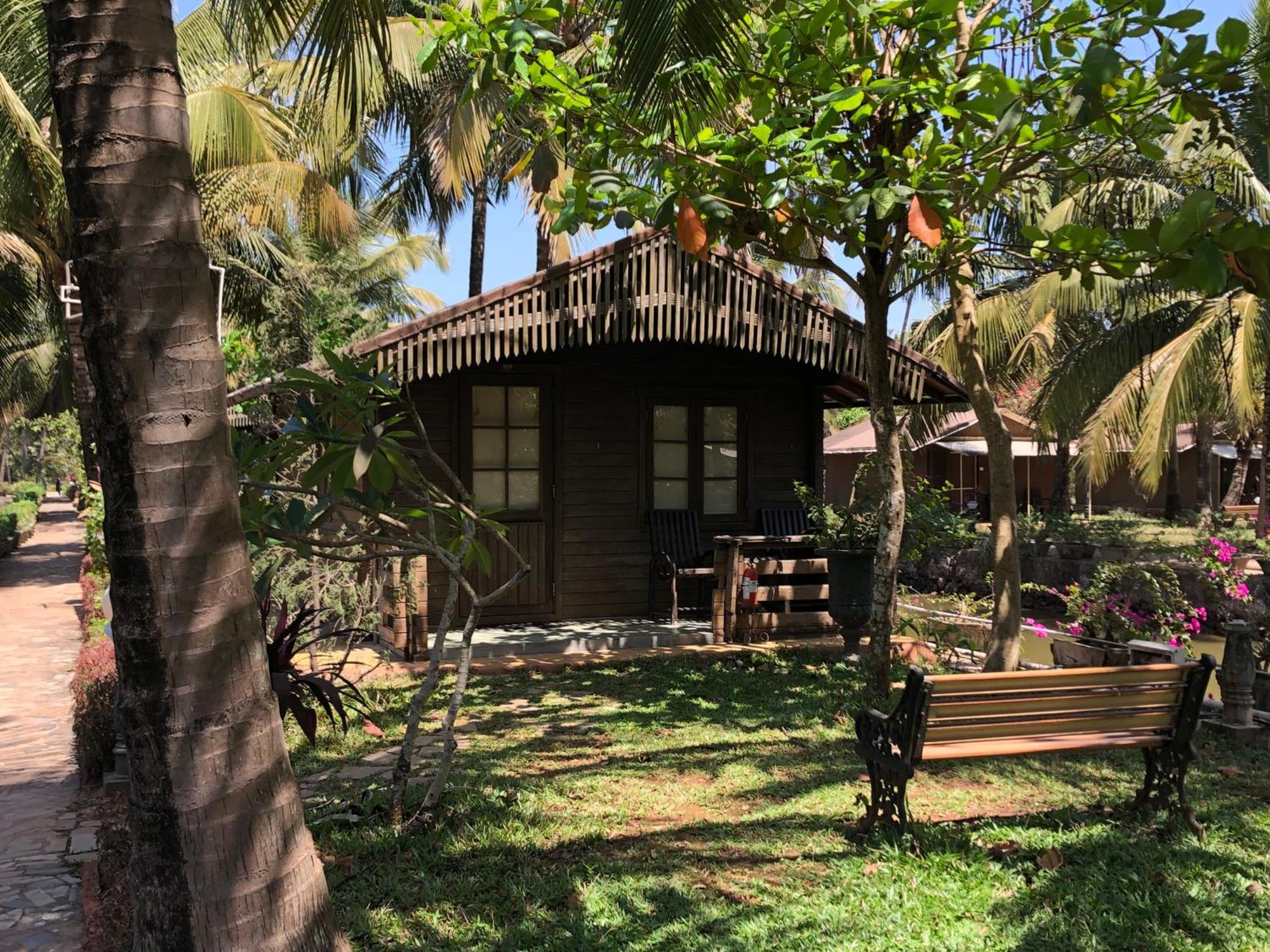 Resort Primo Bom Terra Verde Baga Buitenkant foto